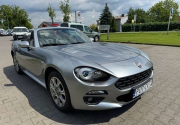 Fiat 124 Spider 1.4 MultiAir II 140KM 2019 Fiat 124 Spider Fiat 124 Spider 1.4 MultiAir Turbo Lusso 1.4 Benzyna 140KM, zdjęcie 3