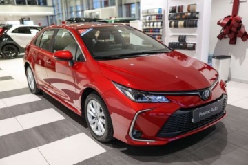 Toyota Corolla XII Sedan Facelifting 1.8 Hybrid 140KM 2023 Toyota Corolla 1.8 Hybrid Comfort 1.8 Hybryda 140KM, zdjęcie 1