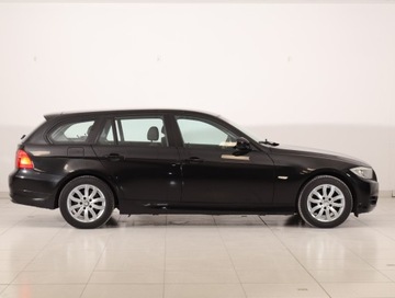 BMW Seria 3 E90-91-92-93 Touring E91 2.0 316d 115KM 2011 BMW 3 316 d, Klima, Parktronic,ALU, zdjęcie 5
