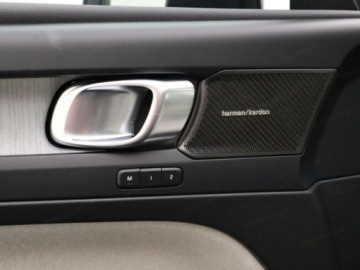 Volvo XC40 Crossover Facelifting 2.0 B3 163KM 2026 VOLVO XC40 B3 Plus Dark Suv 2.0 (163KM) 2026, zdjęcie 13