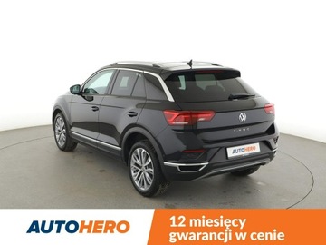 Volkswagen T-Roc I SUV 1.5 TSI ACT 150KM 2018 Volkswagen T-Roc Carat skóra panorama virtual, zdjęcie 3