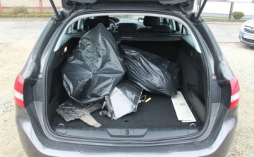 Peugeot 2018 Peugeot 308 1.6 Diesel 120KM, zdjęcie 11