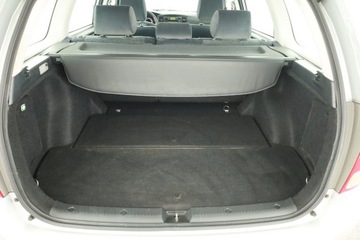 Toyota Corolla IX (E12) Kombi 2.0 D-4D 90KM 2004 Toyota Corolla 2.0 D-4D, HAK, Klima, Klimatronic, zdjęcie 10