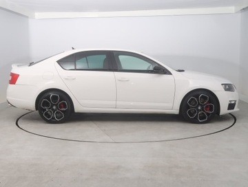 Skoda Octavia III RS 2.0 TSI 220KM 2014 Skoda Octavia RS 2.0 TSI, Skóra, Xenon, Bi-Xenon, zdjęcie 5