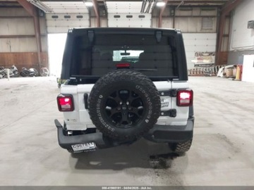 Jeep Wrangler IV 2023 Jeep Wrangler 4-Door Willys 2023 2.0l 2.0 Benzyna 270KM, zdjęcie 4