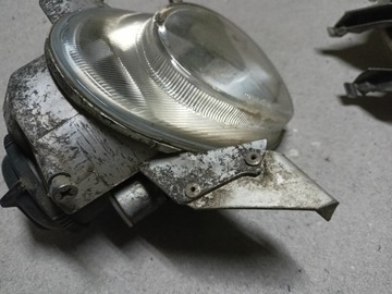 HALOGEN PEUGEOT 206 FL 2004 ROK