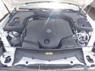 Mercedes Klasa E W213 2022 Mercedes-Benz Klasa E 2022 MERCEDES-BENZ E 450 3.0 Benzyna 362KM, zdjęcie 12