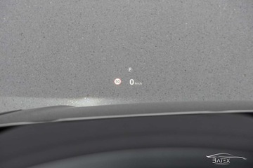 Land Rover Range Rover Velar SUV 2.0 Si4 300KM 2019 Range Rover Velar 2.0 300KM R-Dynamic Panorama HeadUp Masaże Kamery SalonPL, zdjęcie 21