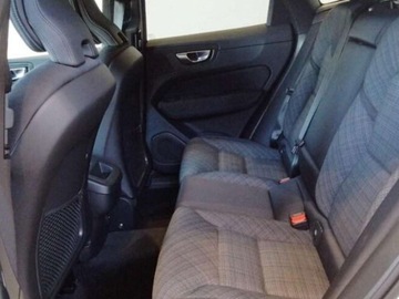 Volvo XC60 II 2025 VOLVO XC60 B5 AWD Core Suv 2.0 (264KM) 2025, zdjęcie 11