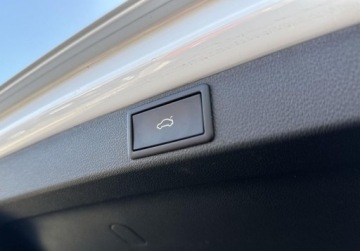 Skoda Octavia IV Kombi 2.0 TDI SCR 200KM 2021 Skoda Octavia RS 2.0TDI 4x4 200KM DSG Matrix Webasto Canton Virtual Kessy, zdjęcie 35