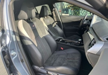 Toyota C-HR I Crossover Facelifting 1.8 Hybrid 122KM 2022 Toyota C-HR C-HR GR Sport Vat Marza Salon PL Serwis ASO Apple Car Play, zdjęcie 21