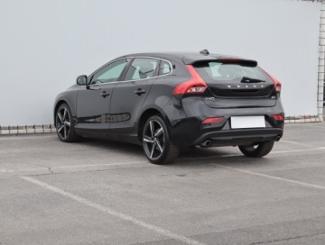 Volvo S40 II 2014 Volvo V40 2.0 D4, 187 KM, Skóra, Navi, Klima, zdjęcie 3