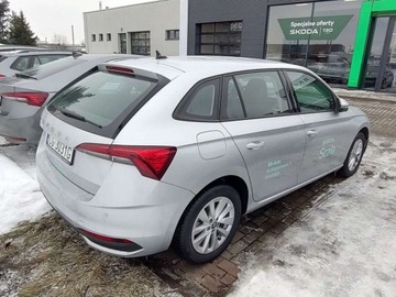 Skoda Scala Hatchback Facelifting 1.0 TSI 115KM 2025 Skoda Scala SKODA Scala 1.0 TSI 115 KM Selection jak nowa Wyprzedaz 2025, zdjęcie 4