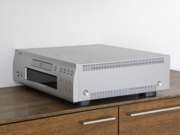 DENON DVD-3800BD серебристый – проигрыватель Blu-ray/DVD/CD DBP