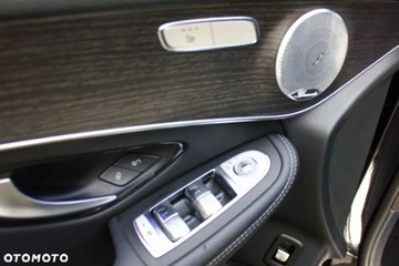 Mercedes GLC C253 SUV Facelifting 2.9 400d 330KM 2020 Mercedes-Benz GLC Mercedes-Benz GLC 400 d 4Matic 9G-TRONIC AMG Line 2.9, zdjęcie 23