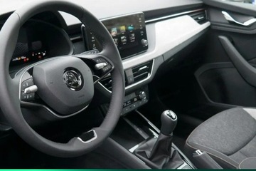 Skoda Kamiq Crossover 1.5 TSI 150KM 2024 Skoda Kamiq Selection 1.5 TSI 150KM, zdjęcie 4