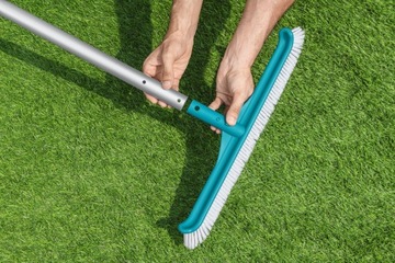 ЩЕТКА ДЛЯ ЧИСТКИ БАССЕЙНА DNA И СТЕН BESTWAY CLEANER 58280