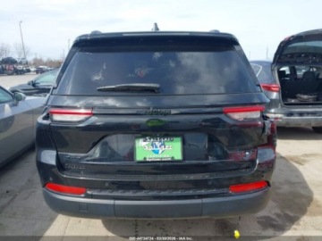 Jeep Grand Cherokee IV 2022 Jeep Grand Cherokee Altitude 2022 3.6 Benzyna 293KM, zdjęcie 4