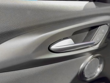 Alfa Romeo Tonale 2025 ALFA ROMEO Tonale IBRIDA Sport Speciale 1.5 (175KM) 2025, zdjęcie 13