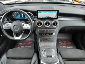 Mercedes GLC C253 2020 Mercedes-Benz GLC Plug In 4Matic AMG Radar Full LED 2.0 Hybryda Plug-in, zdjęcie 19