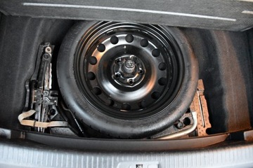 Volkswagen Golf VII Hatchback 3d 1.6 TDI-CR DPF 105KM 2014 Volkswagen Golf VII CUP Edition 1.6TDI 105KM 5drzwi ACC BOGATA Wersja 2014r, zdjęcie 33