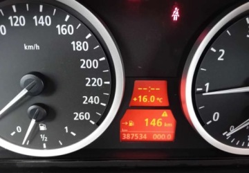 BMW Seria 5 E60 Touring 530 i 258KM 2006 BMW Seria 5 BMW Seria 5 530i 3.0 Benzyna 258KM, zdjęcie 21