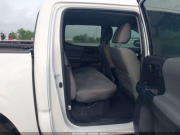 Toyota Tacoma II 2022 Toyota Tacoma SR 2022 2.7l 2.7 Benzyna 159KM, zdjęcie 12