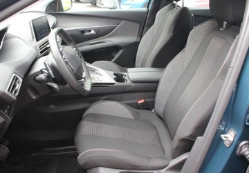 Peugeot 5008 II Crossover Facelifting 1.2 PureTech 130KM 2022 Peugeot 5008 Active Pack EAT8 2022 Od RiA 1.2 Benzyna 130KM, zdjęcie 13