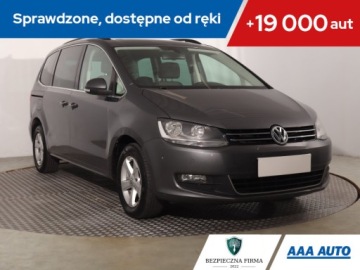 Volkswagen Sharan II Van 2.0 TDI-CR BMT 140KM 2012 VW Sharan 2.0 TDI, Navi, Klima, Klimatronic