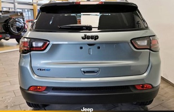 Jeep Compass II SUV Plug-In Facelifting 1.3 GSE T4 240KM 2022 JEEP Compass 1.3 T4 PHEV 4xe Upland S&amp;S aut Suv 240KM 2022, zdjęcie 3