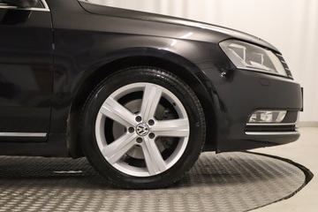 Volkswagen Passat B7 Variant 2.0 TDI CR DPF BlueMotion 140KM 2013 VW Passat 2.0 TDI, DSG, Navi, Xenon, Bi-Xenon, zdjęcie 14