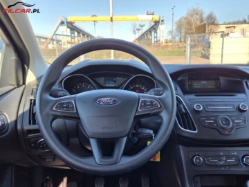 Ford Focus III Kombi Facelifting 1.0 EcoBoost 100KM 2016 Ford Focus GWARANCJA Poliftowy Zarejestrowany Udok. przebieg Mozliwa zamia, zdjęcie 10