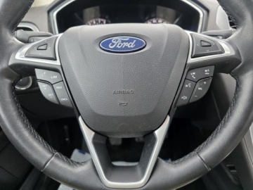 Ford Mondeo V Liftback 1.5 EcoBoost 160KM 2017 FORD MONDEO 1.5l 160KM*TITANIUM Salon PL Serwisowany w ASO 1 Właściciel, zdjęcie 17