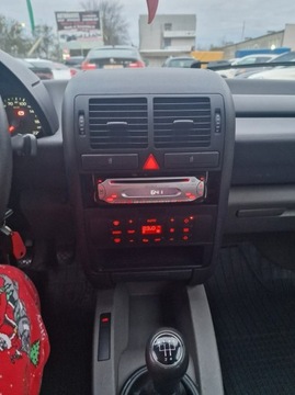 Audi A2 1.4 16V 75KM 2000 Audi A2 1.4 Benzyna 75 KM, Klimatyzacja, zdjęcie 11