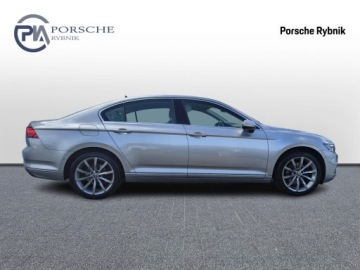 Volkswagen Passat B8 Variant Facelifting 2.0 TSI 190KM 2022 Volkswagen Passat 2.0TSI 190KM ACC SalonPL Kamera, zdjęcie 5