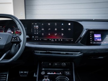 Audi A5 B10 Avant Plug-In 2.0 TFSI e-hybrid 299KM 2026 2.0 e-Hybrid quattro S line Avant (299 KM) Panoramiczny dach szklany, zdjęcie 11