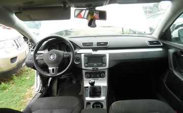 Volkswagen Passat B7 Variant 1.6 TDI CR DPF BlueMotion 105KM 2011 Volkswagen Passat 2011r, 1.6 TDI, Uszkodzony lewy bok, Pali. VAT 23 1.6, zdjęcie 5