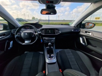 Peugeot 2016 Peugeot 308 1.2 115PS Po Liftingu Ksenon Kamera Navi Gwarancja 1.2 Benzyna, zdjęcie 20