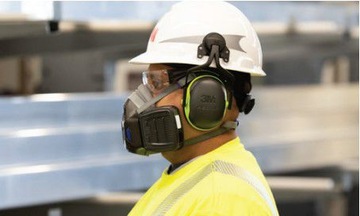 УДАРЯТЬ! ФИЛЬТРУЮЩАЯ ПОЛУМАСКА 3M Secure Click HF-802