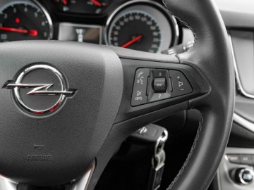 Opel Astra K Sportstourer Facelifting 1.2 Turbo 130KM 2021 Opel Astra GD248YV#1.2 T Edition 2 stref klima, zdjęcie 14