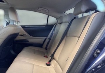 Lexus ES VII (XV70) Sedan 300h 218KM 2021 Lexus ES Business Edition Salon PL Serwisowany ASO 2.5 Hybryda 218KM, zdjęcie 14