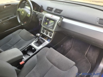Volkswagen Passat B6 Variant 2.0 TDI-CR DPF 110KM 2009 Volkswagen Passat 2.0TDi CR Doinwestowany Bardzo Ladny Bezwypadkowy 2.0, zdjęcie 13