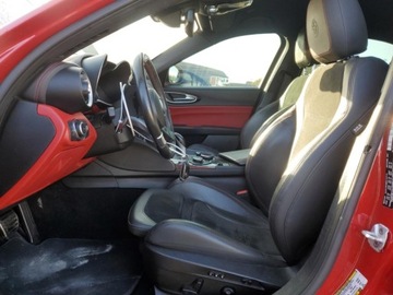 Alfa Romeo Giulia II 2017 Alfa Romeo Giulia Quadrifoglio 2017 2.9l 2.9 Benzyna 505KM, zdjęcie 7