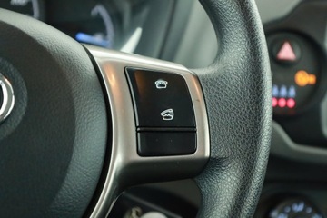 Toyota Yaris III Hatchback 5d Facelifting 1.0 VVT-i 69KM 2017 Toyota Yaris 1.0 VVT-i, Salon Polska, Serwis ASO, zdjęcie 11