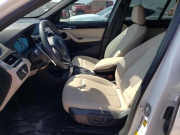 BMW X1 F48 2020 BMW X1 BMW X1 sDrive28i, od ubezpieczalni 2.0 Benzyna 228KM, zdjęcie 7