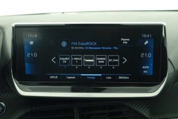 Peugeot 2008 II SUV 1.2 PureTech 130KM 2022 Peugeot 2008 1.2 PureTech, Salon Polska, zdjęcie 8