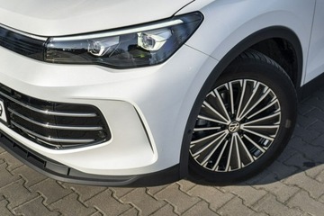 Volkswagen Tiguan II SUV Facelifting 1.5 TSI 150KM 2024 Volkswagen Tiguan Elegance 1.5 TSI 150 KM DSG,, zdjęcie 2