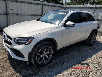 Mercedes GLC C253 2021 Mercedes-Benz GLC 2021r., 300 4Matic, 2.0L 2.0 Benzyna 255KM, zdjęcie 2
