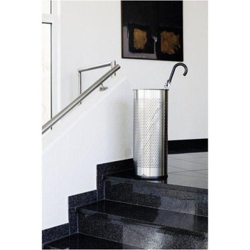 Прочная подставка для зонтов из нержавеющей стали.