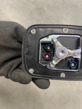 ANTÉNA STŘEŠNÍ Q5 80A 4M0035503N LX5H ORIGINÁLNÍ